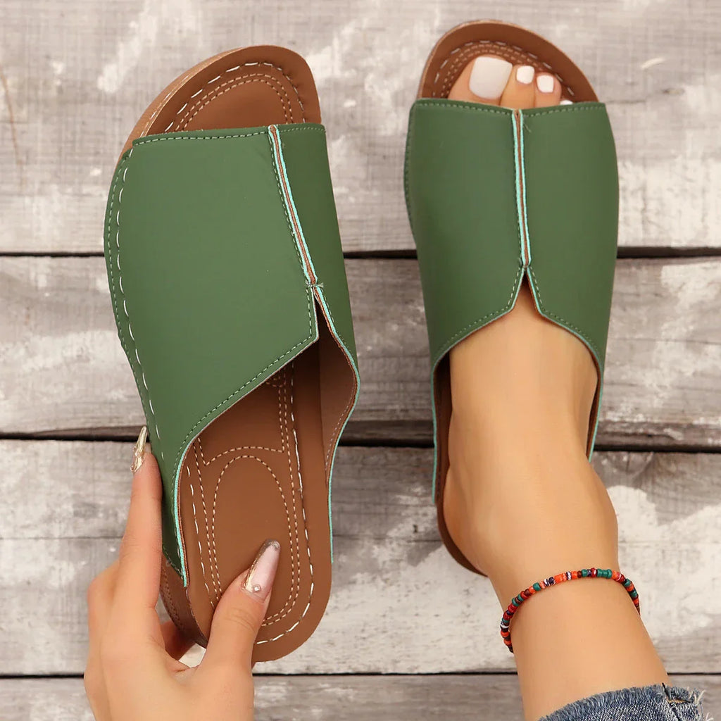Women's Lightweight Travel Slip-On Sandals Green