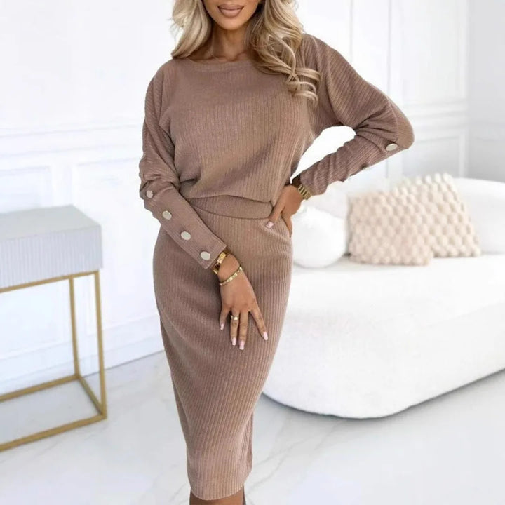 Women's Magenta Heritage Two-Piece Suit – Elegant Style, Comfortable Fit.-MODAUTLET
