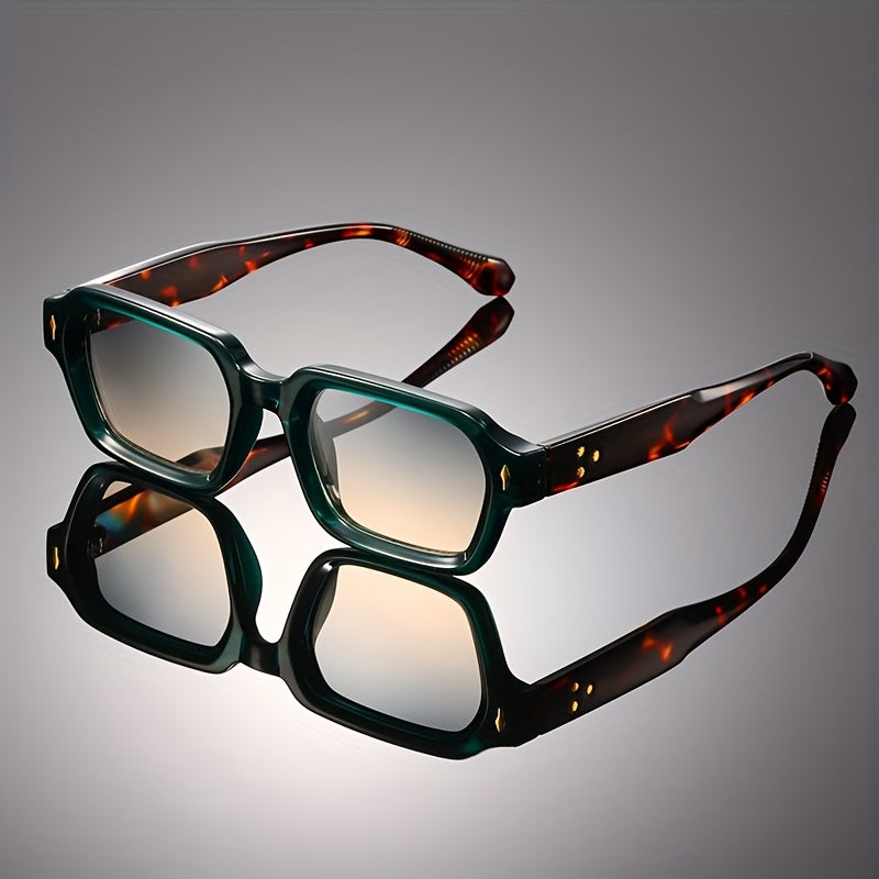 Classic Sunglasses for Timeless Style Aqua