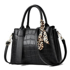 Structured Embossed Tote Bag for Women – Elegant & Versatile Design Black