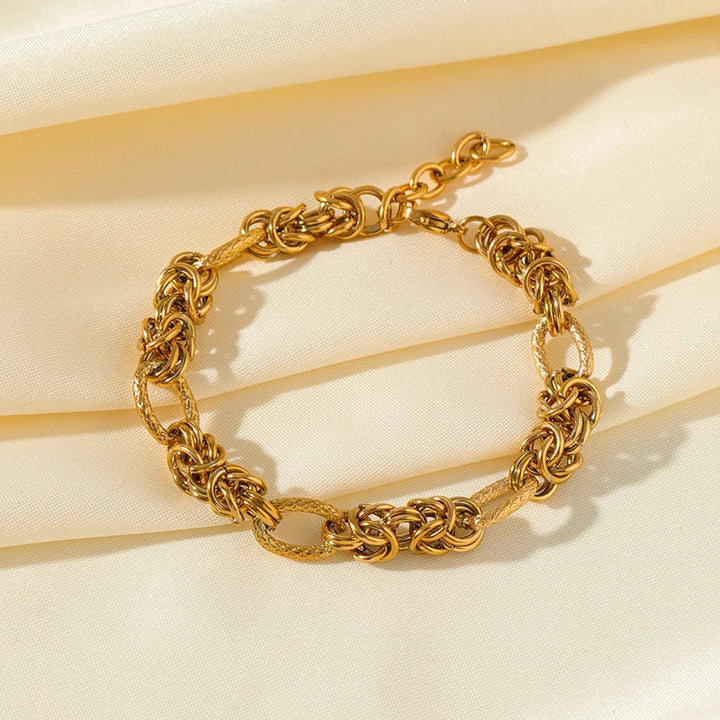 Elegant Gold Bracelet for Timeless Style-MODAUTLET