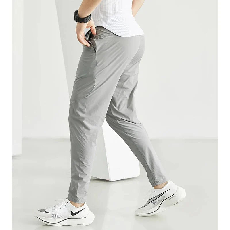 Men's Quick-Dry Jogger Pants for Running Light Gray