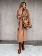 Women's Elegant Wool Coat – Timeless Style and Warmth Beige