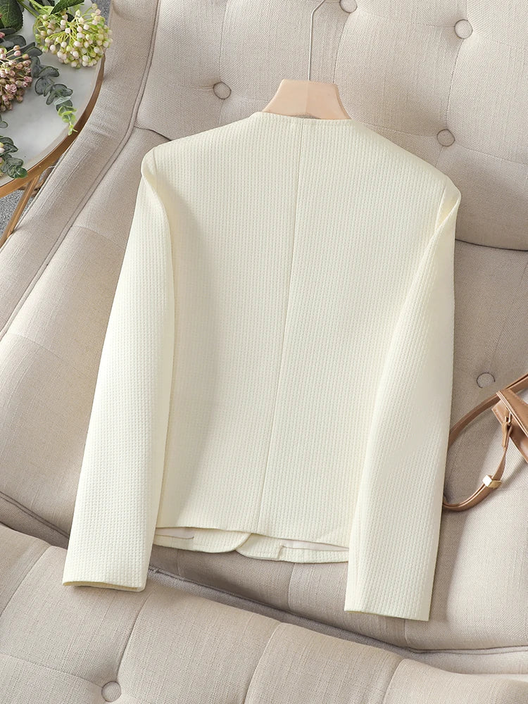 Women's Plaid Blazer - Stylish and Versatile Outerwear