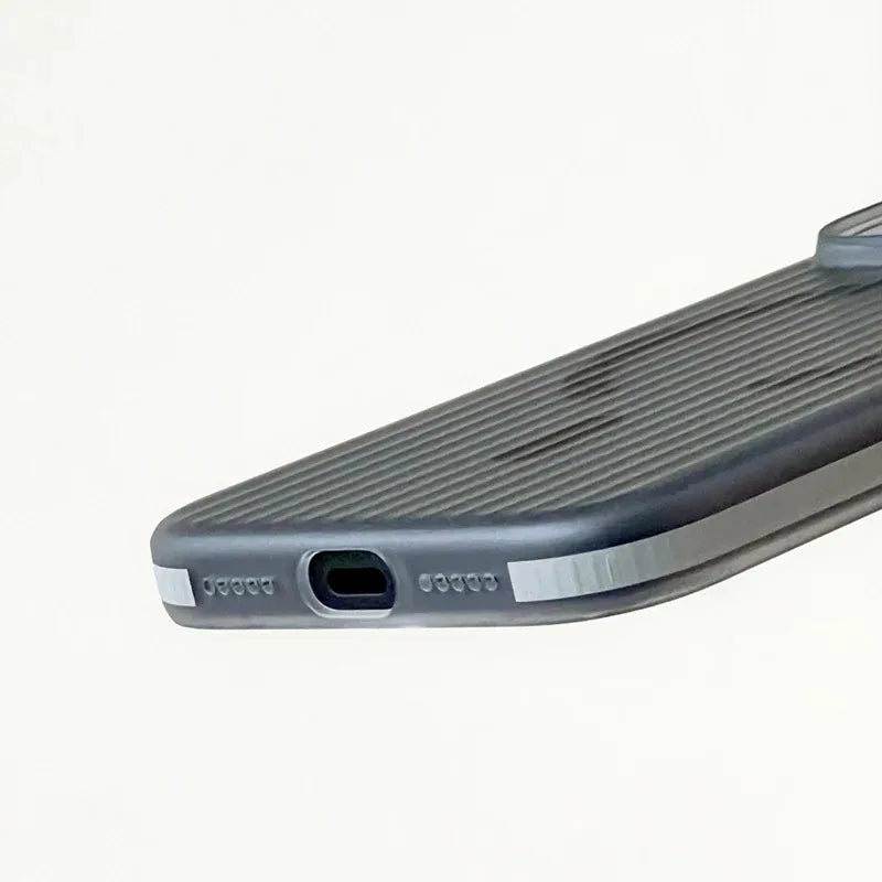 MagSafe Frosted Protective Case