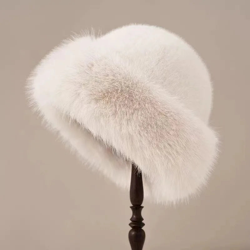 Eleganza Fiorentina Fur Hat White