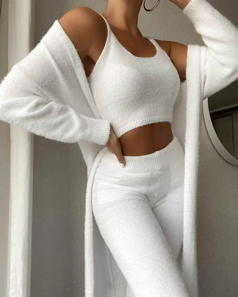 Women's Knit Set – Stylish Comfort, Versatile Design White