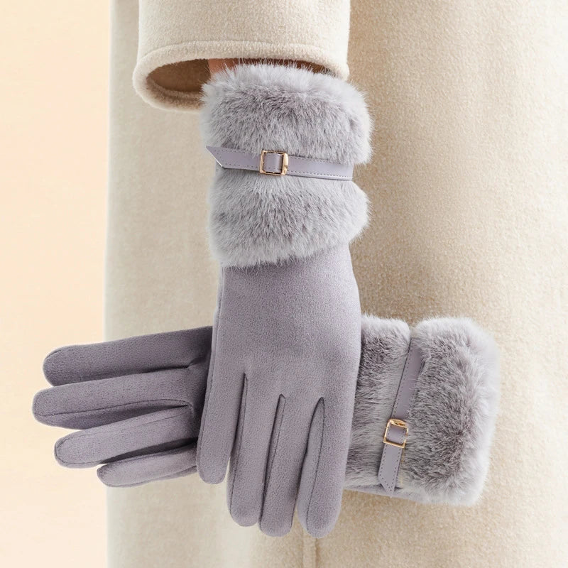 Luxurious Faux Fur Gloves for Ultimate Warmth