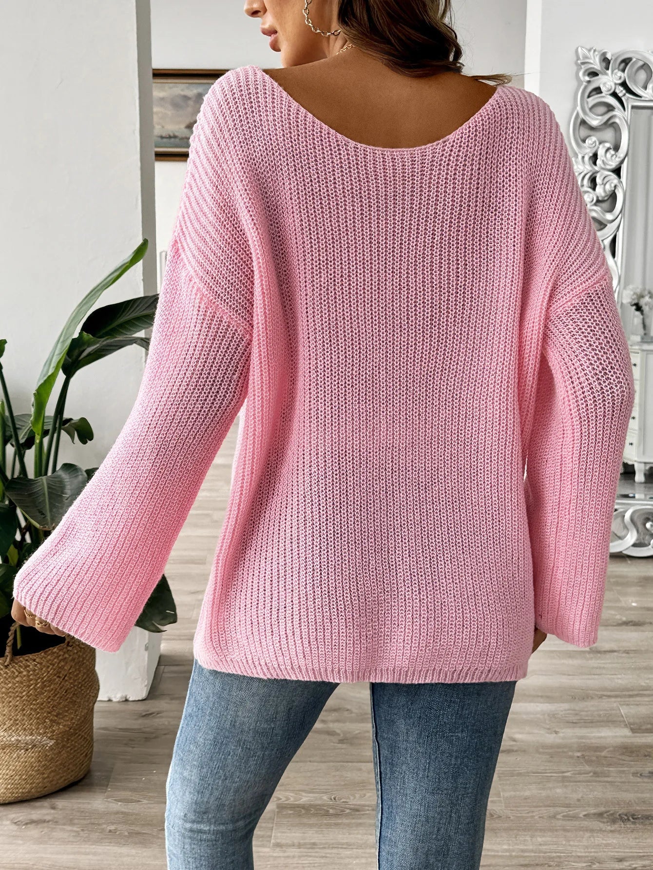 Women's Elegant Chiaia Sweater - Chic and Stylish Knitwear