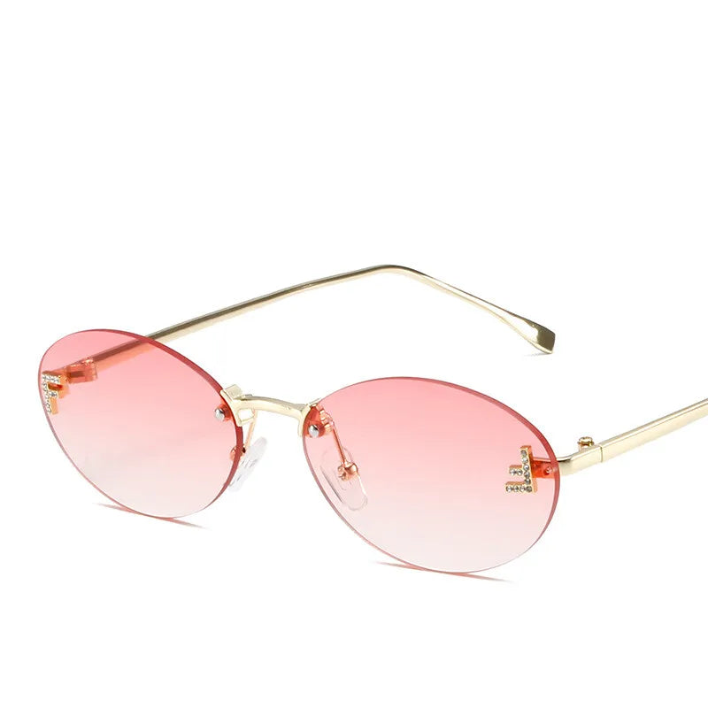 Stylish Piazza Navona-Inspired Sunglasses Pink