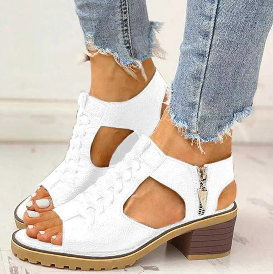Women's Comfortable Clip Toe Sandals for Everyday Summer Wear White