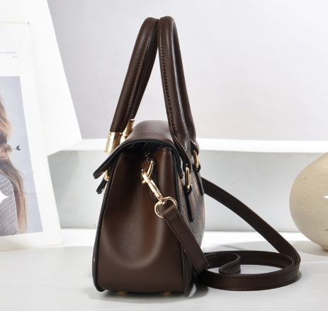 Vintage-Inspired Letter Print Women's Crossbody Handbag-MODAUTLET