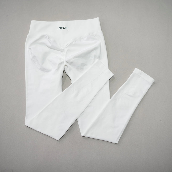 Women's High-Waisted Seamless Yoga Leggings for Tummy Control white