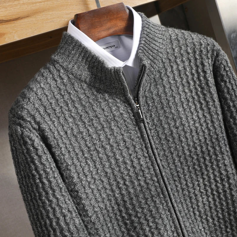 Men's Cashmere Sweater - Luxurious Softness and Comfort