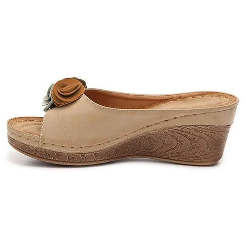 Women's Comfortable Leather Summer Sandals Apricot