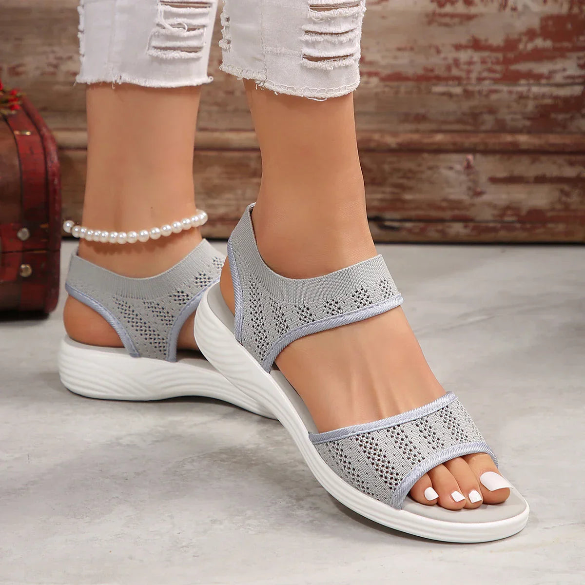 Women's Cushioned Heel Sandals
