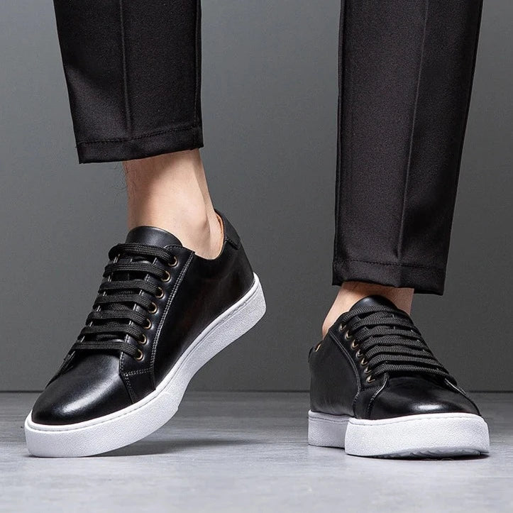 Men's Comfortable Leather Sneakers Black