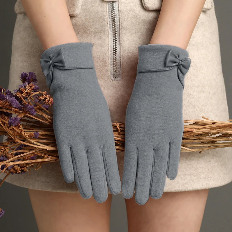 Elegant Suede Gloves for Stylish Comfort