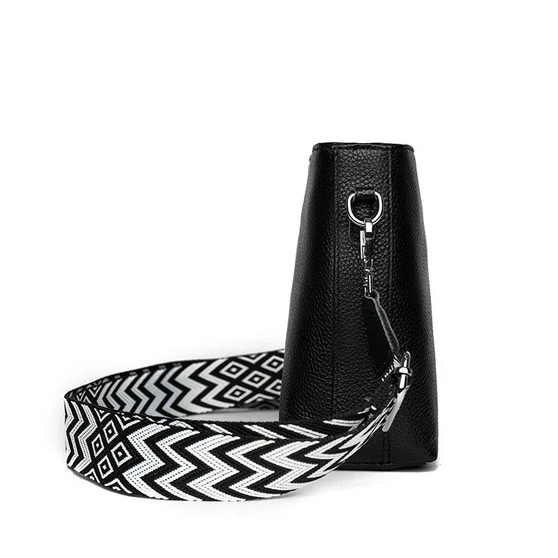 Women's Elegant Leather Shoulder Bag