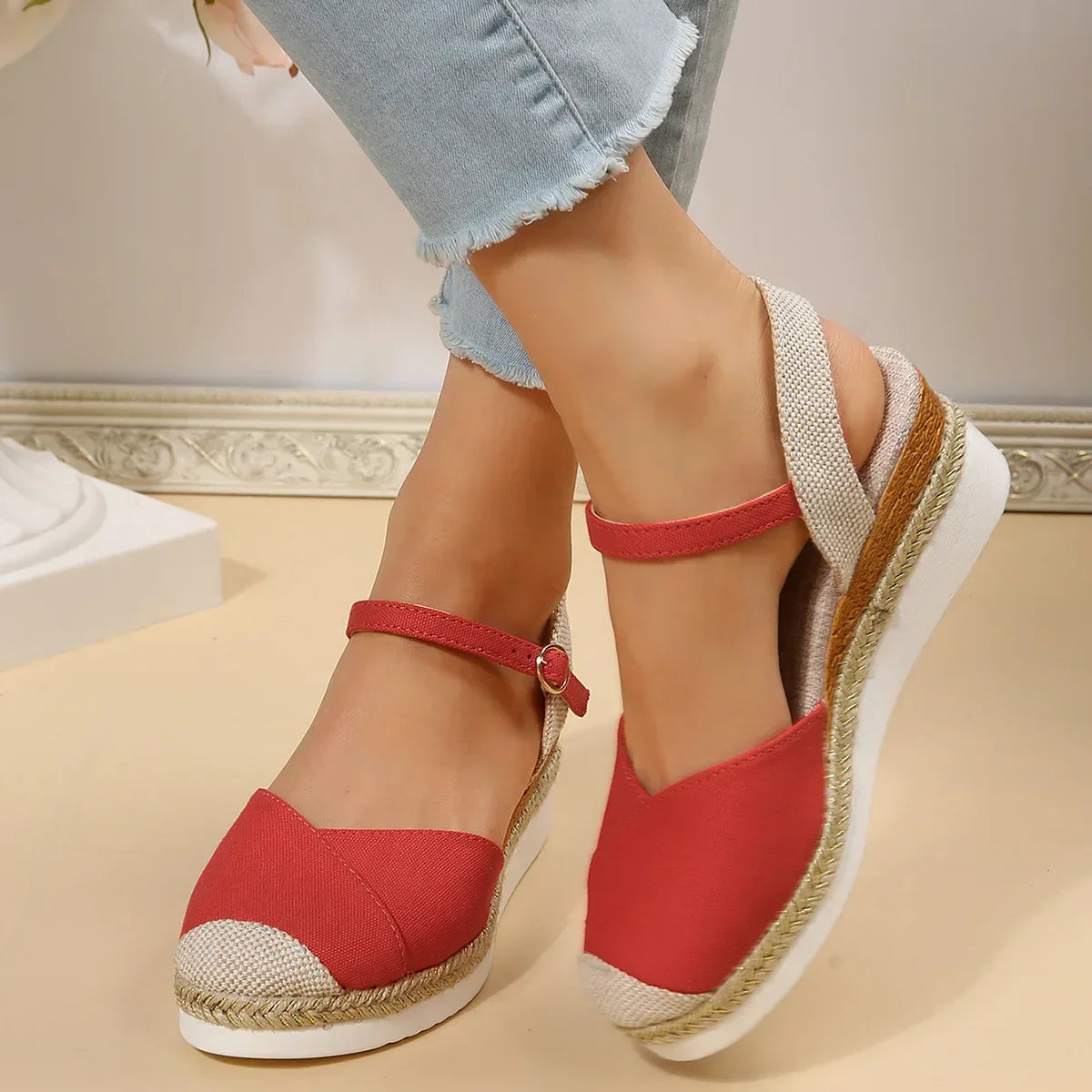 Woman's Closed Toe Wedge Sandals Red
