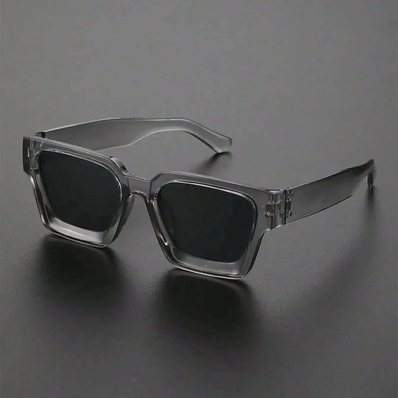 Elegant Venezia Sunglasses