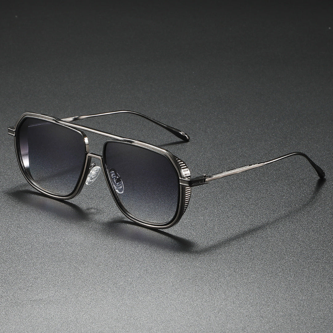 Stylish Aviator Sunglasses for Ultimate UV Protection Silver Black