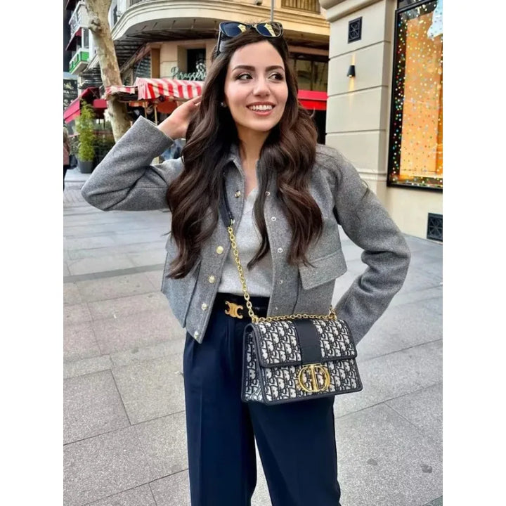 Stylish Wool Cropped Jacket in Heather