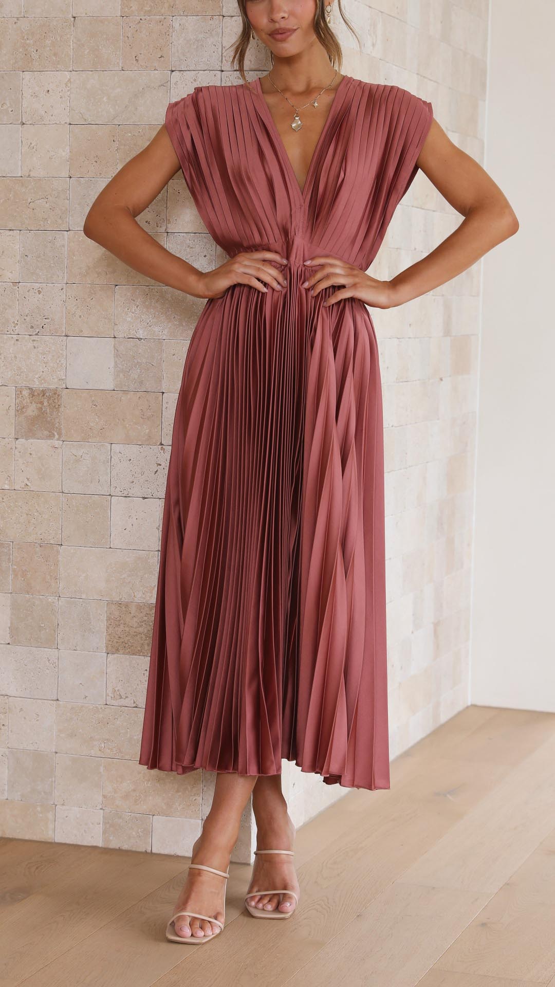 Women's Elegant Pleated Maxi Dress-MODAUTLET