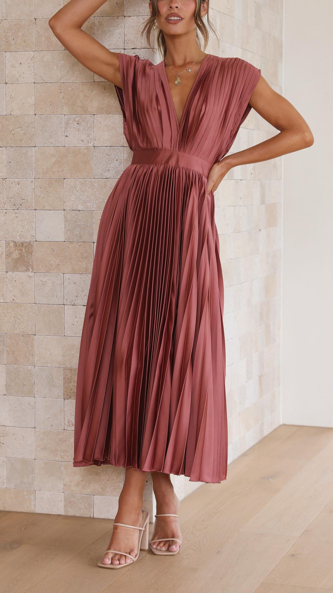 Women's Elegant Pleated Maxi Dress-MODAUTLET