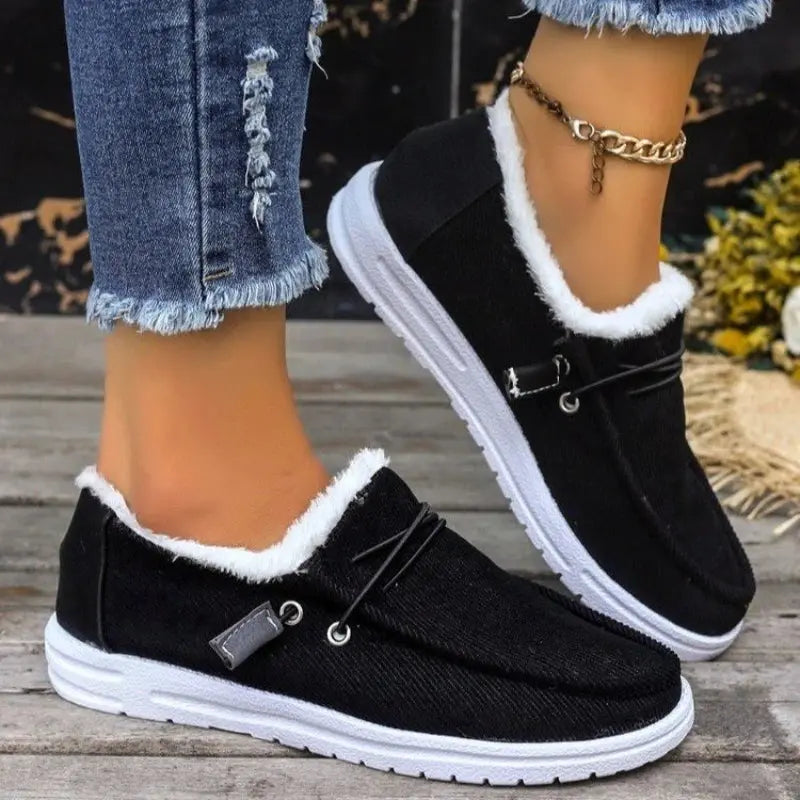 Women's Cozy Thick Velvet Winter Shoes – Stylish Comfort Black