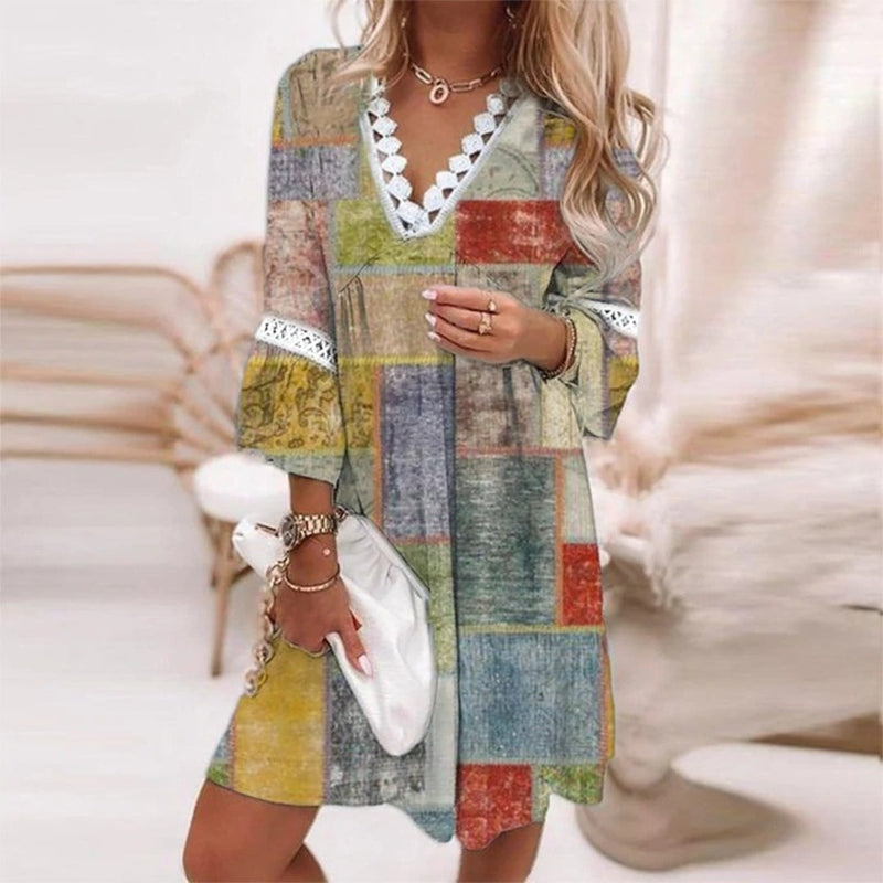 Ella | Vestido corto bohemio floral con escote en V para mujer