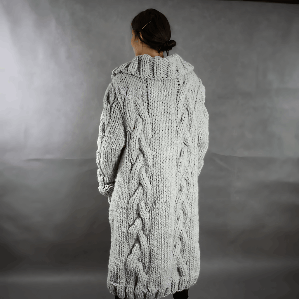 Plus Size Knee-Length Cardigan for Ultimate Comfort and Warmth