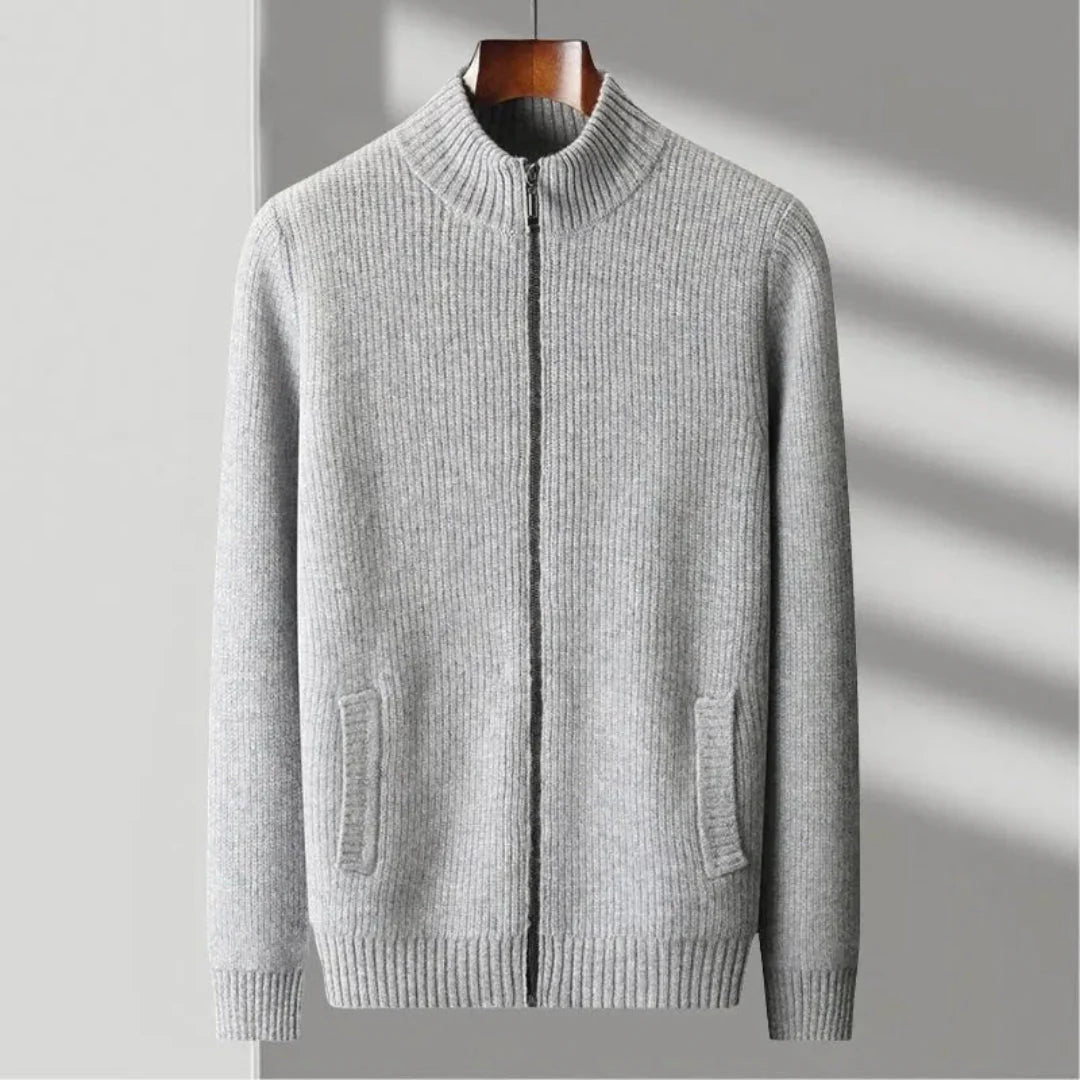 Full-Zip Wool Sweater for Ultimate Comfort