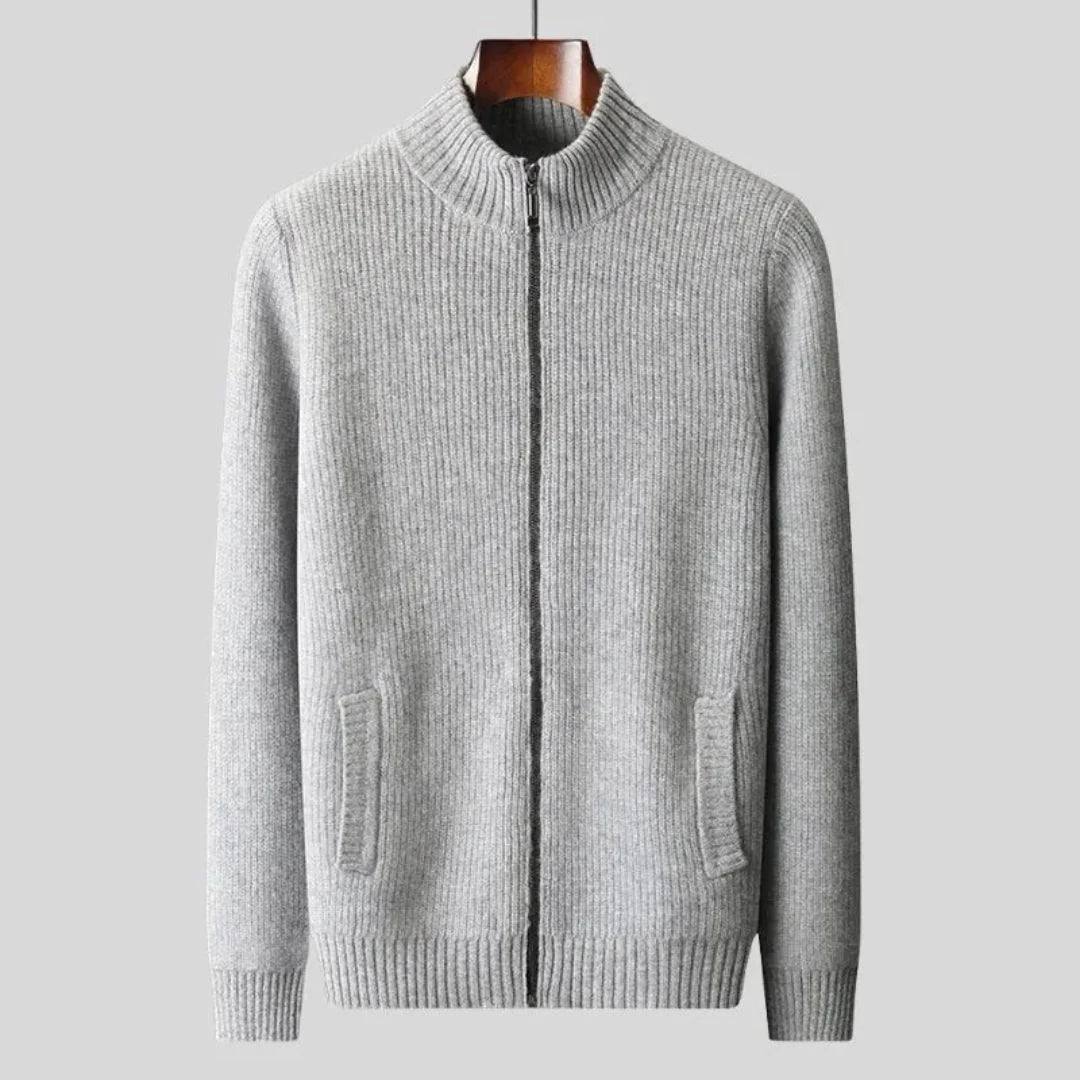 Full-Zip Wool Sweater for Ultimate Comfort