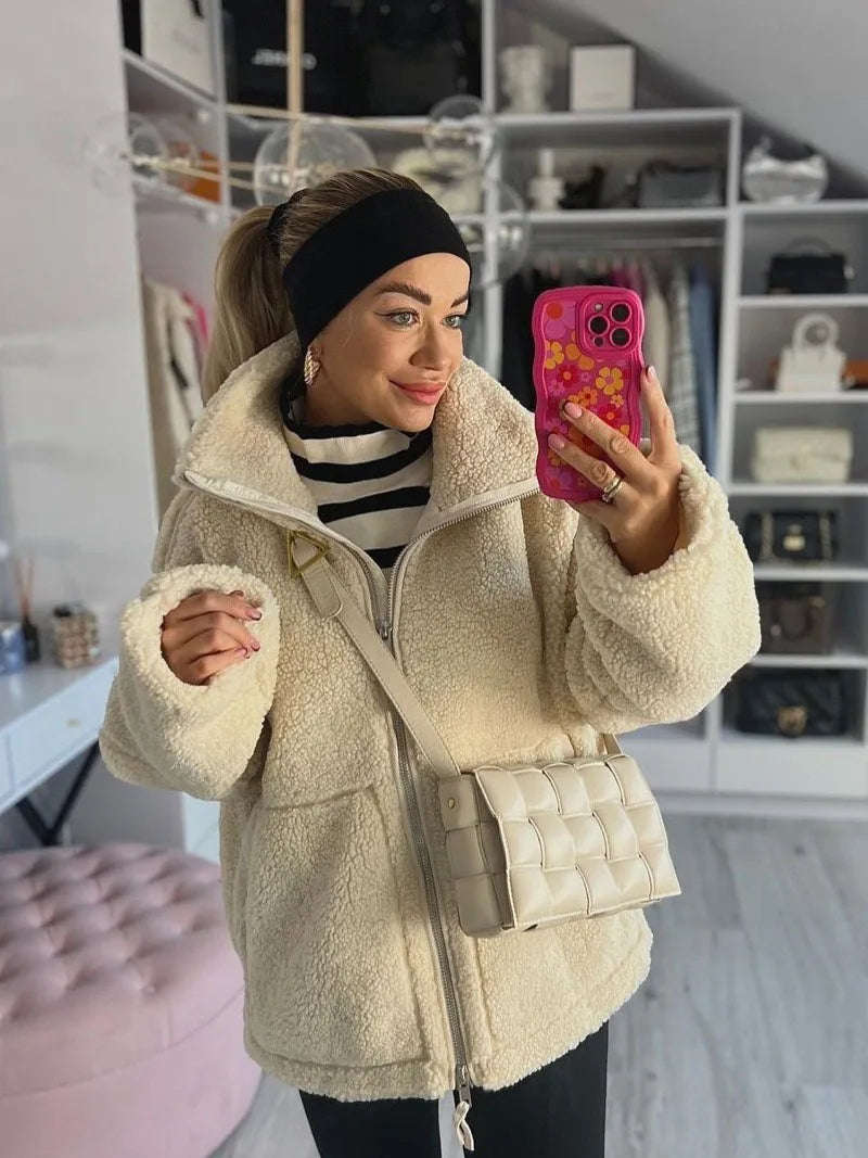 Women Cozy Teddy Fleece Jacket For Warm Comfort Winter