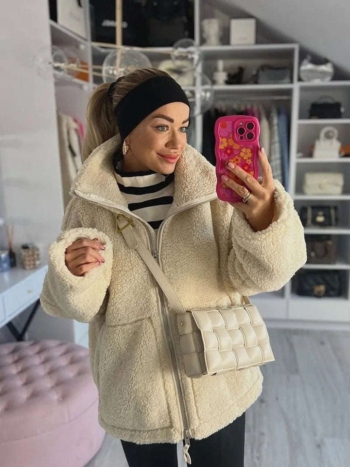 Women Cozy Teddy Fleece Jacket For Warm Comfort Winter