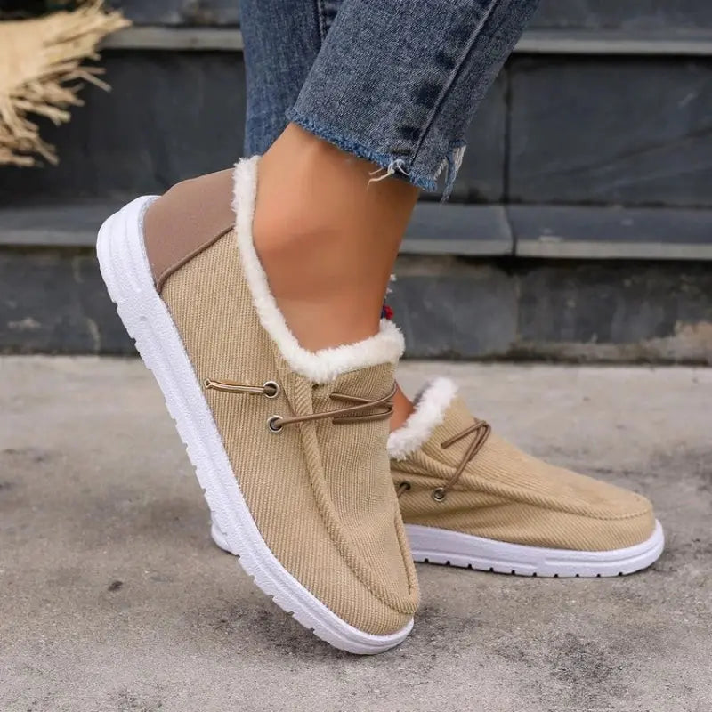 Women's Cozy Thick Velvet Winter Shoes – Stylish Comfort Beige