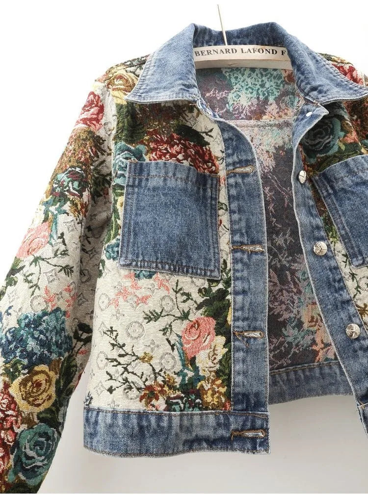Women's Royale Jacket – Stylish and Versatile Outerwear.