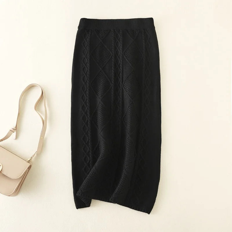 Women's Thick Midi Skirt - Stylish and Comfortable Black