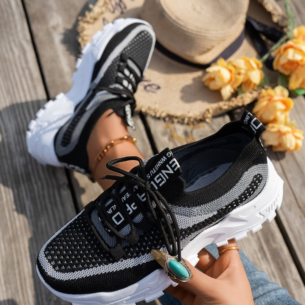 Women's Lightweight Flyknit Mesh Lace-Up Sneakers