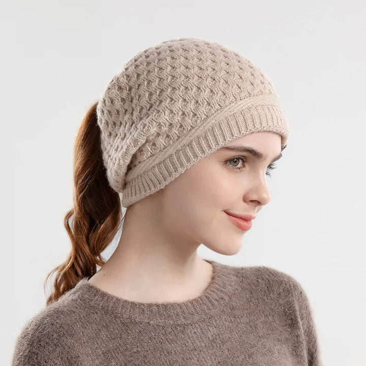 Slouchy Textured Knit Ponytail Beanie for Women – Cozy Casual Comfort-MODAUTLET