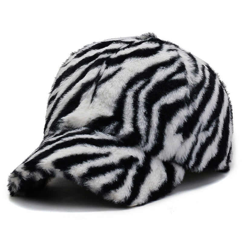 Cappellino da baseball in pile con stampa leopardata per tutte le stagioni