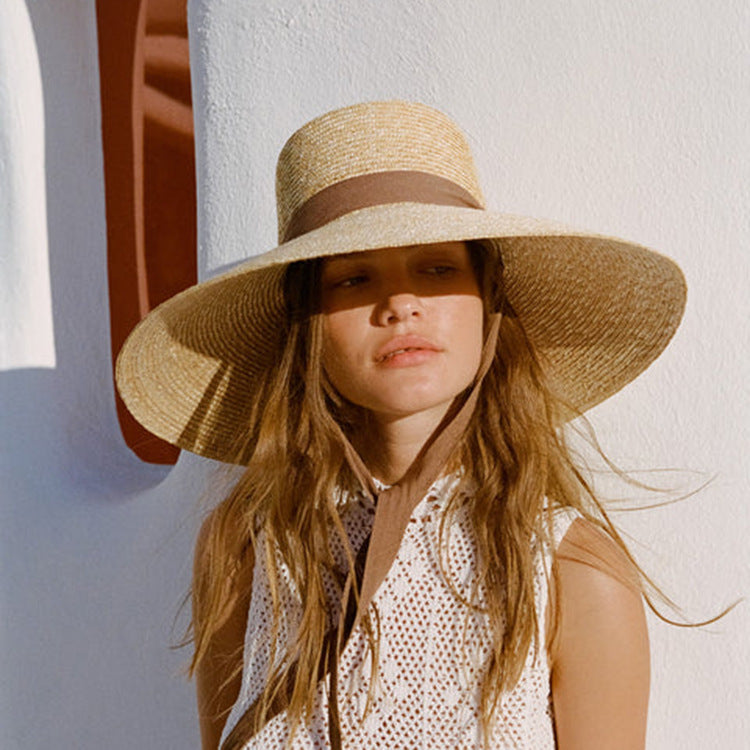 Sombrero de paja con ala ancha y estilo para mujer - Accesorio perfecto para vacaciones de verano