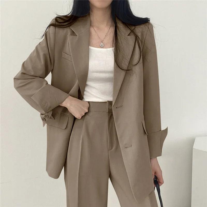 Hailey | Conjunto de Fato Feminino Ajustado com Blazer Comprido