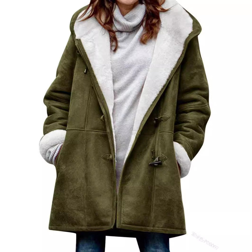 Women's Cozy Hooded Winter Jacket For Cold Weather Comfort Dark green