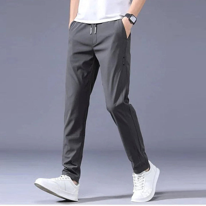 Men's Relaxed Fit Casual Jogging Pants