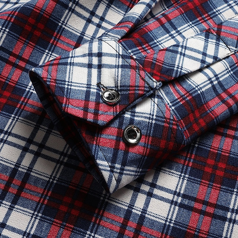 Men's Fleece-Lined Plaid Flannel Long Sleeve Button-Up Shirt