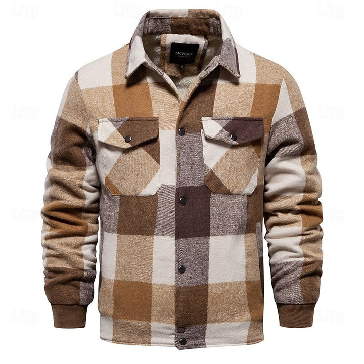 Men's Plaid Flannel Shirt Jacket with Chest Pockets for Winter Layering