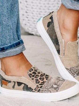 Women's Animal Print Canvas Sneakers