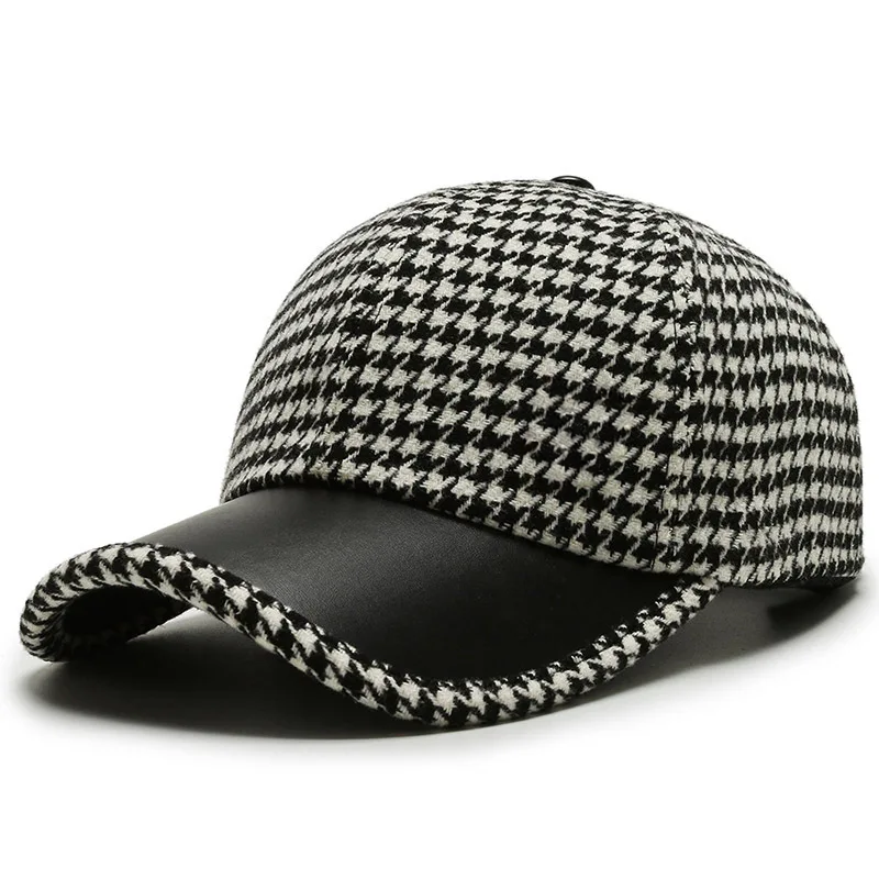 Houndstooth Pattern Leather Cap